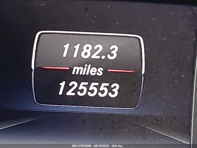 2015 MERCEDES-BENZ GL 450 VIN: 4JGDF6EE3FA496935