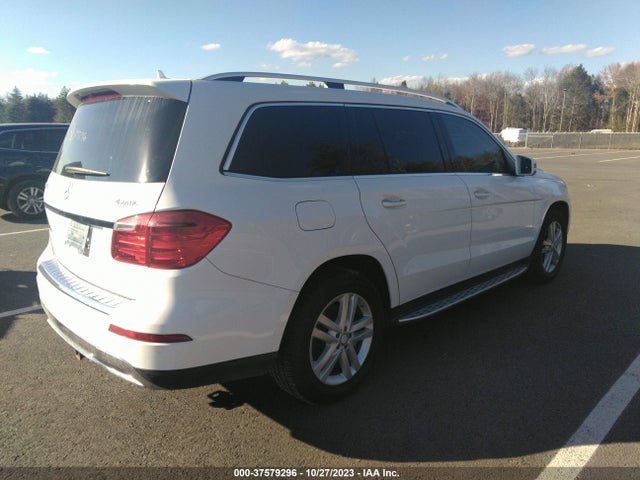 2015 MERCEDES-BENZ GL 450 VIN: 4JGDF6EE3FA496935