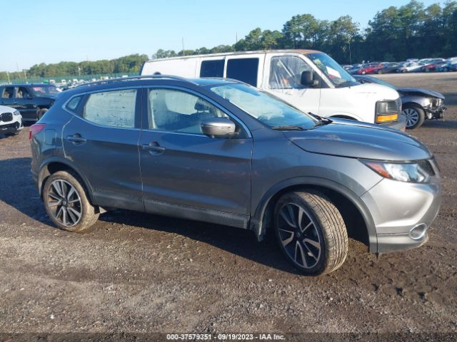 JN1BJ1CRXKW319558 Nissan Rogue Sport Sl