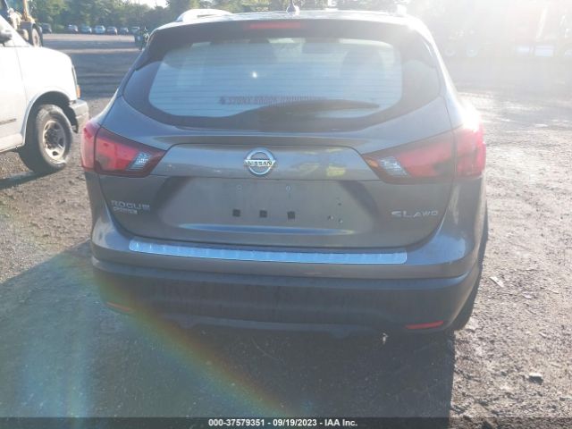JN1BJ1CRXKW319558 Nissan Rogue Sport Sl