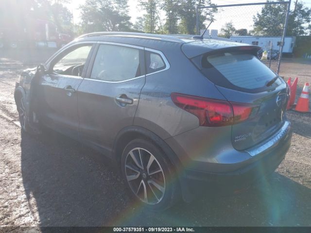 JN1BJ1CRXKW319558 Nissan Rogue Sport Sl
