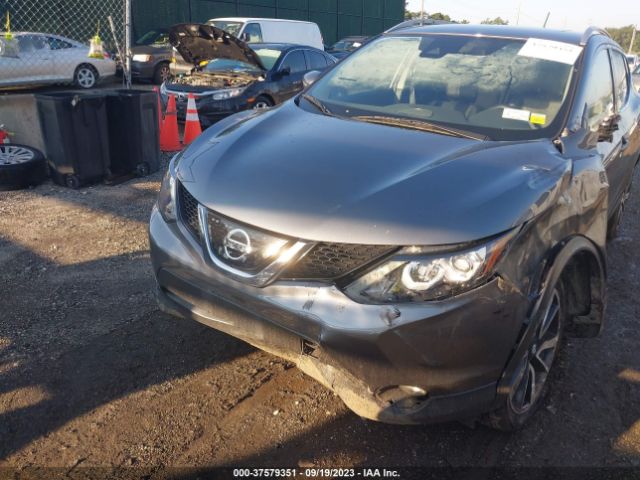 JN1BJ1CRXKW319558 Nissan Rogue Sport Sl