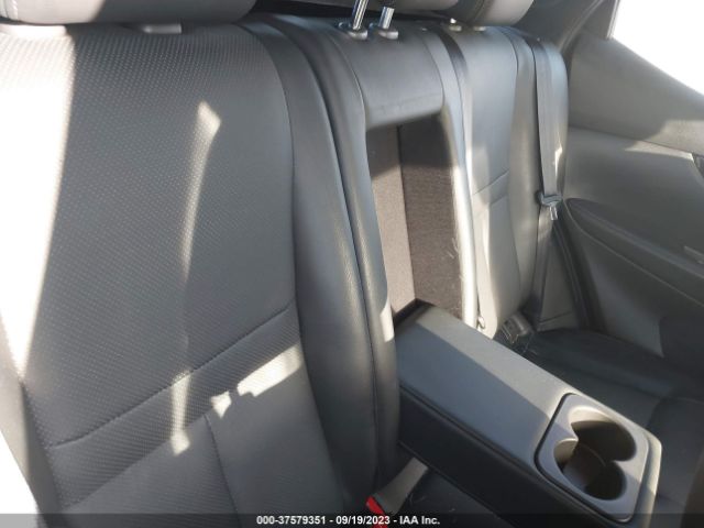 JN1BJ1CRXKW319558 Nissan Rogue Sport Sl