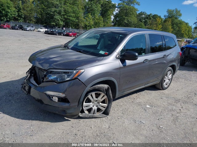 Honda PILOT LX 2018 5FNYF6H15JB066015 Image 2