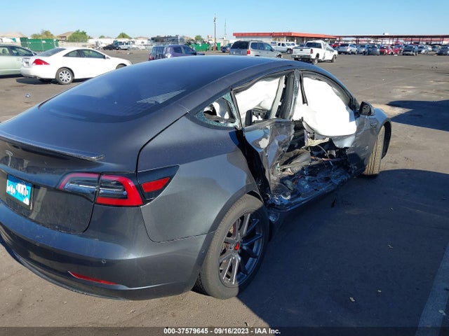 2018 Tesla 3, VIN: 5YJ3E1EA0JF036327