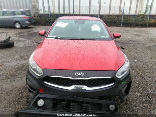 3KPF24AD7KE043998 KIA Forte Lxs