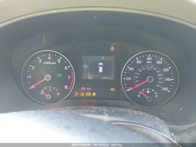 KNDPM3ACXH7219967 KIA Sportage Lx