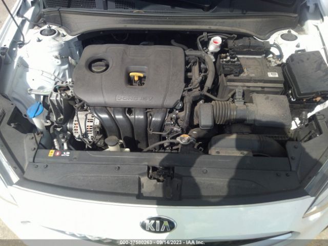 3KPF24ADXME347958 KIA Forte Lxs