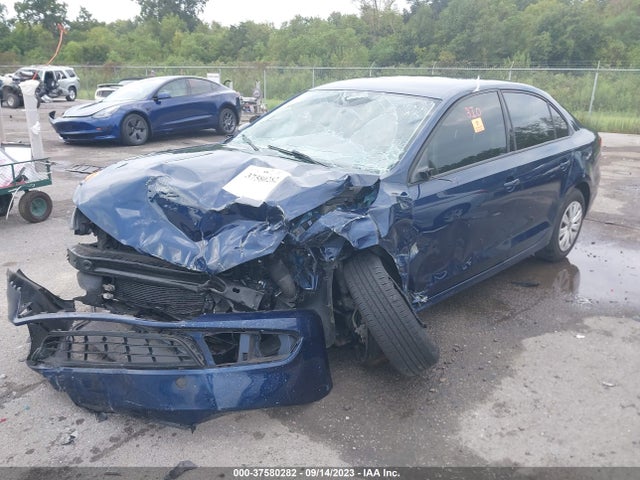 3VW2K7AJ1EM231056 Volkswagen Jetta Sedan S