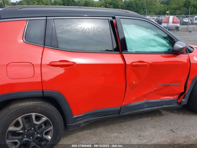 3C4NJDDB9JT201342 Jeep Compass Trailhawk