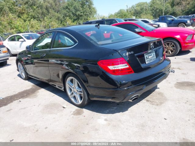 WDDGJ4HB4FG398554 Mercedes-Benz C-class C 250