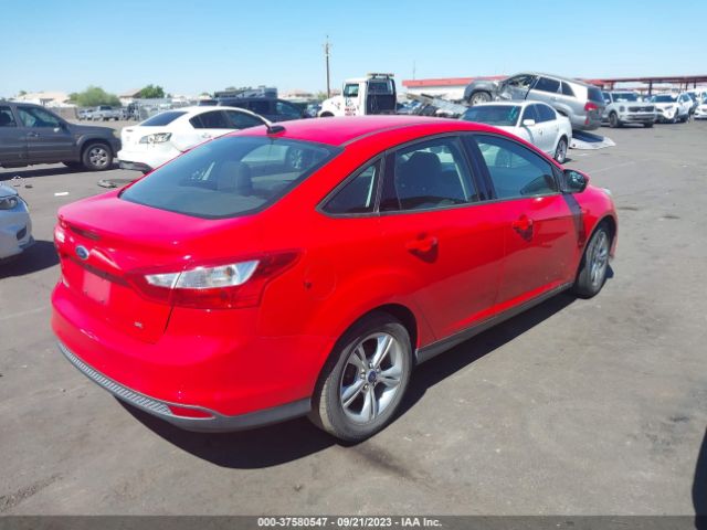 1FADP3F28EL123810 Ford FOCUS SE