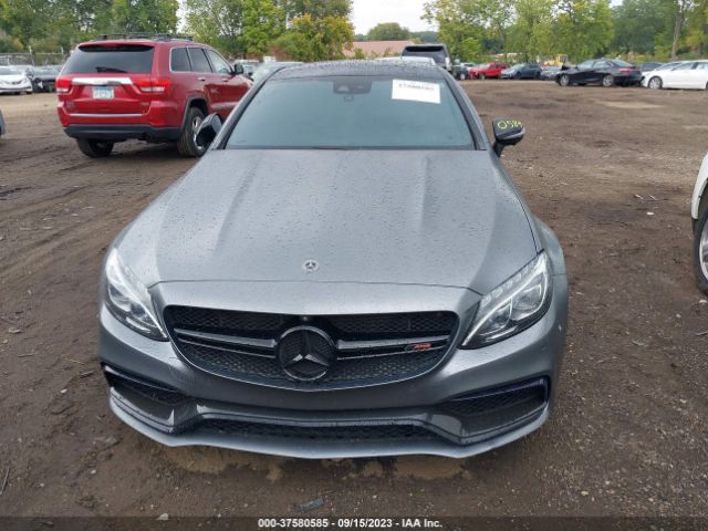 WDDWJ8HB5JF666416 Mercedes-Benz C-class Amg C 63 S