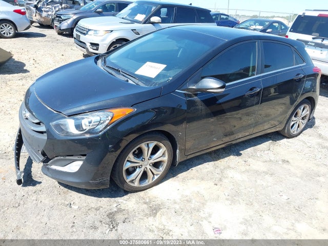 Hyundai ELANTRA GT 2014 KMHD35LH0EU201917 Image 2
