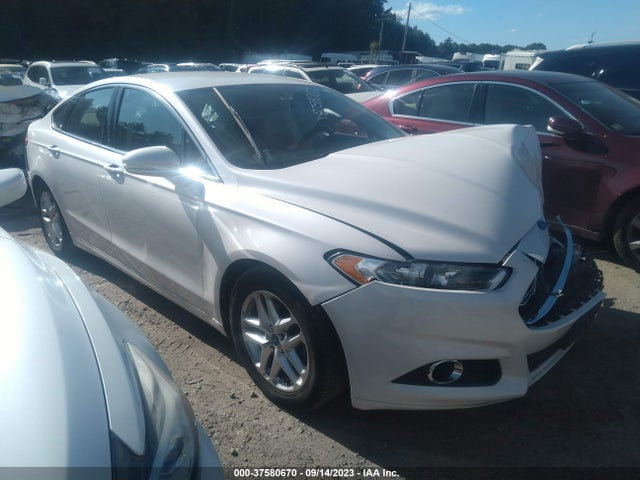 2013 FORD FUSION SE VIN: 3FA6P0HR3DR251745