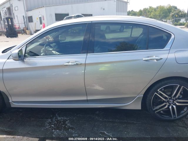1HGCR3F99HA026341 Honda Accord Sedan Touring