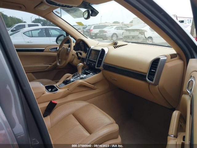 2014 PORSCHE CAYENNE WP1AA2A22ELA01359 Photo 4