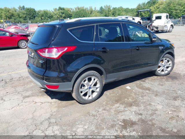 1FMCU9J96GUB02467 Ford Escape Titanium
