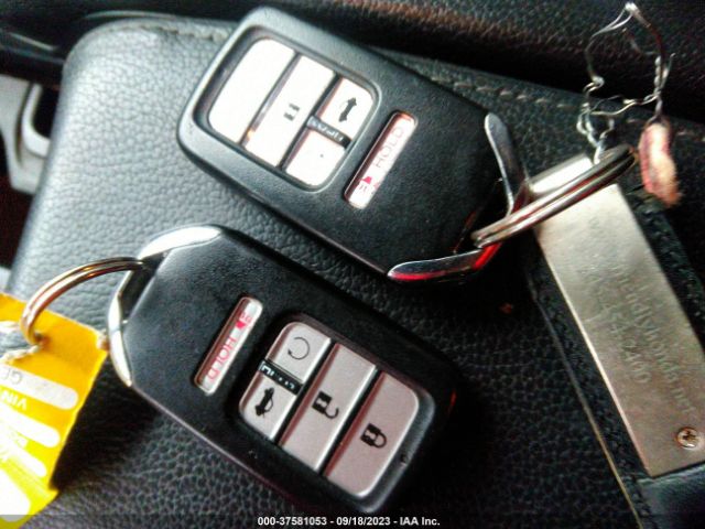 19XFC1F90GE200715 Honda Civic Sedan Touring