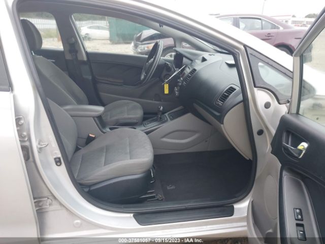KNAFK4A60E5145013 KIA FORTE LX
