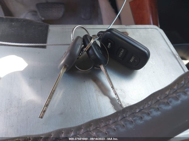 2003 TOYOTA CAMRY LE/SE/XLE VIN: 4T1BF32K93U047446