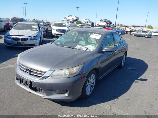 1HGCR3F92FA032530 Honda Accord Sedan Touring