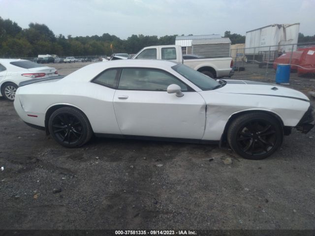2C3CDZAG2GH236581 Dodge Challenger Sxt Plus