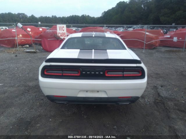 2C3CDZAG2GH236581 Dodge Challenger Sxt Plus