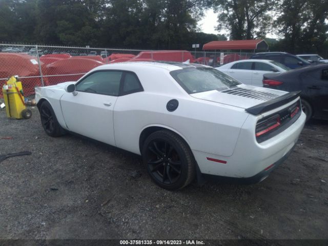 2C3CDZAG2GH236581 Dodge Challenger Sxt Plus