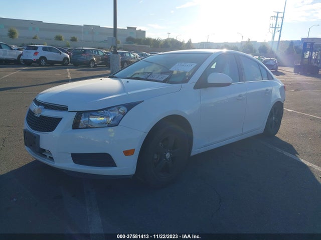 Chevrolet Cruze 1lt 2014 1G1PC5SB0E7369630 Image 2