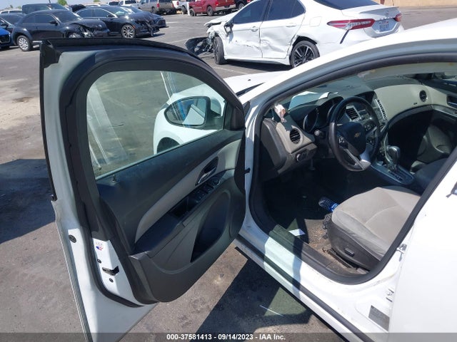 Chevrolet Cruze 1lt 2014 1G1PC5SB0E7369630 Image 5