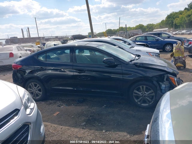 Hyundai ELANTRA SEL 2018 5NPD84LF9JH340852 Image 13