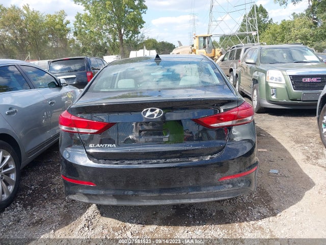 Hyundai ELANTRA SEL 2018 5NPD84LF9JH340852 Image 16