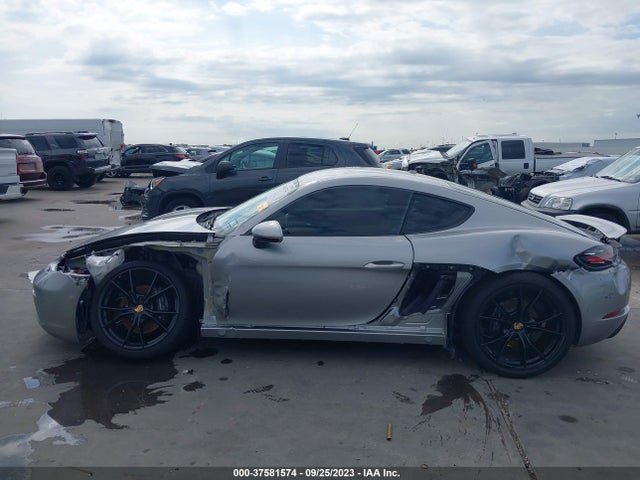 WP0AA2A83NS255450 Porsche 718 Cayman