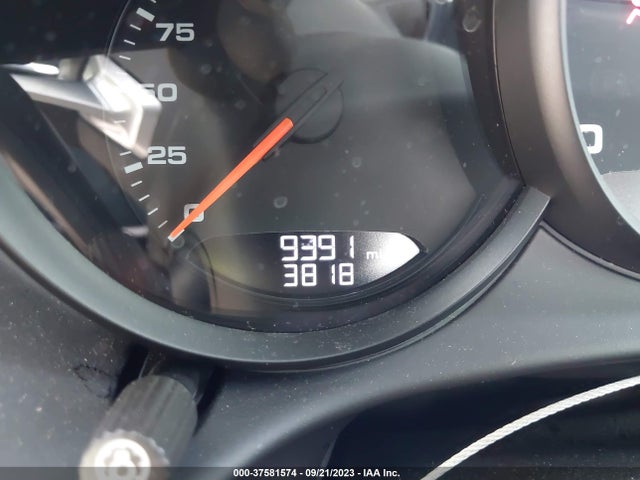 WP0AA2A83NS255450 Porsche 718 Cayman