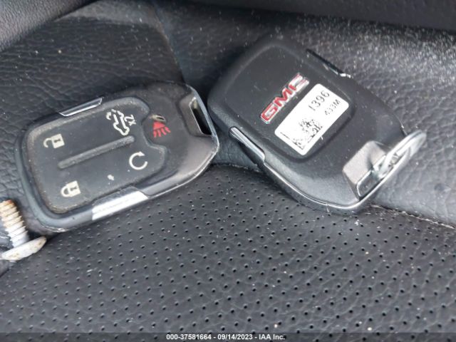 1GTU9FEL1LZ372251 GMC Sierra 1500 Denali