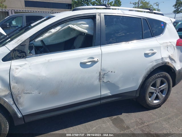 Toyota Rav4 Xle 2015 JTMRFREV4FD152038 Image 6