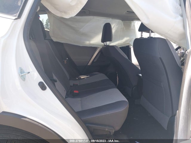 Toyota Rav4 Xle 2015 JTMRFREV4FD152038 Image 8