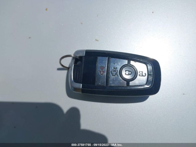 3FA6P0LU7KR185435 Ford Fusion Hybrid Se
