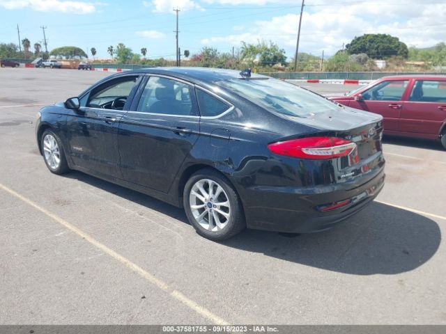3FA6P0LU7KR185435 Ford Fusion Hybrid Se