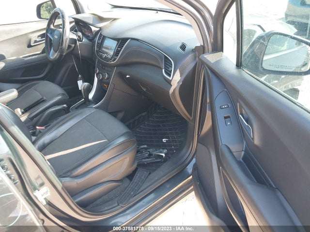 Chevrolet Trax Lt 2017 3GNCJLSB5HL214711 Image 5