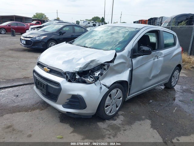 Chevrolet Spark Ls Cvt 2018 KL8CB6SA0JC460347 Image 2