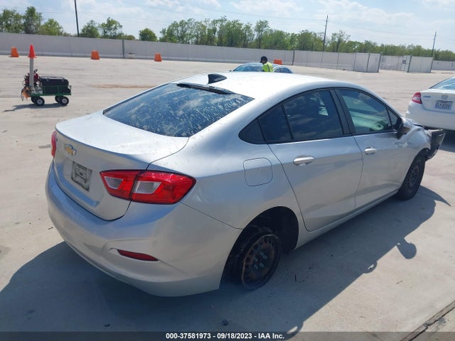 Chevrolet CRUZE LS 2018 1G1BC5SM7J7211243 Image 4