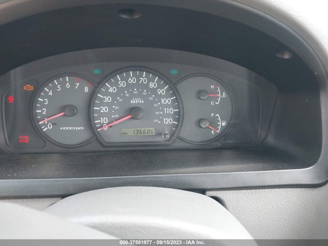 2003 KIA RIO VIN: KNADC125236247073