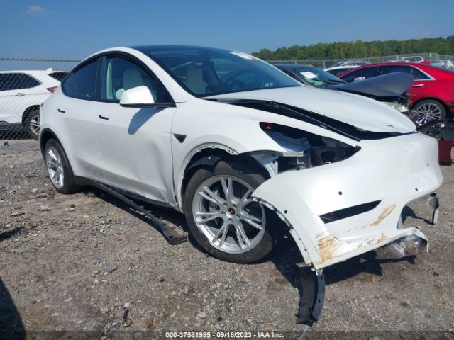 7SAYGDEE7NF418562 Tesla Model Y Long Range