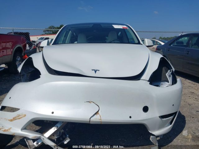 7SAYGDEE7NF418562 Tesla Model Y Long Range