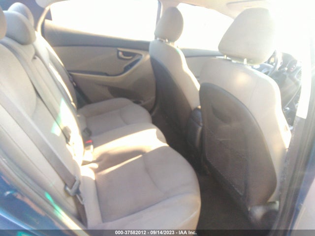 2016 HYUNDAI ELANTRA SE VIN: 5NPDH4AE7GH714913