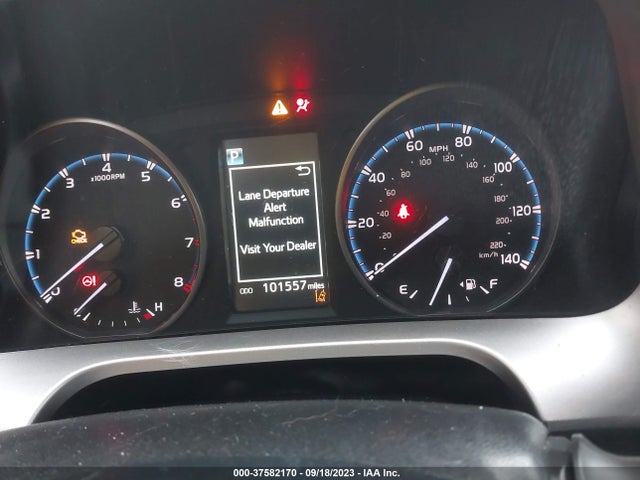 2017 TOYOTA RAV4 LE VIN: JTMBFREV0HJ164029