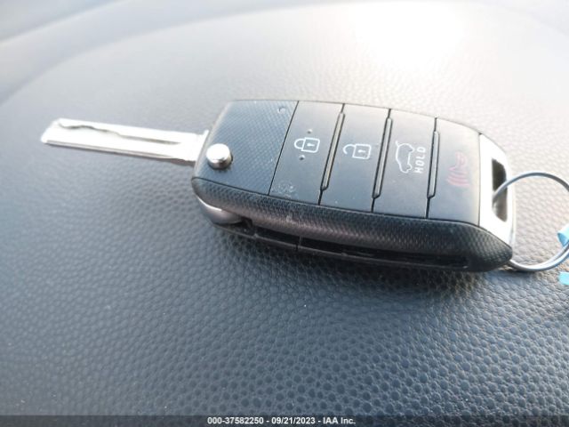 KNDJN2A23F7751000 KIA Soul Base