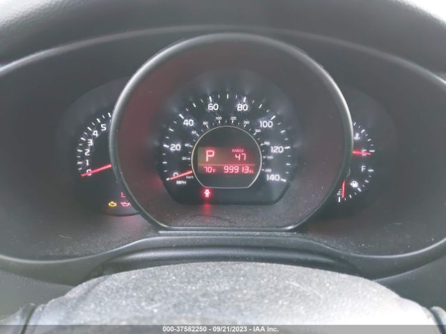 KNDJN2A23F7751000 KIA Soul Base